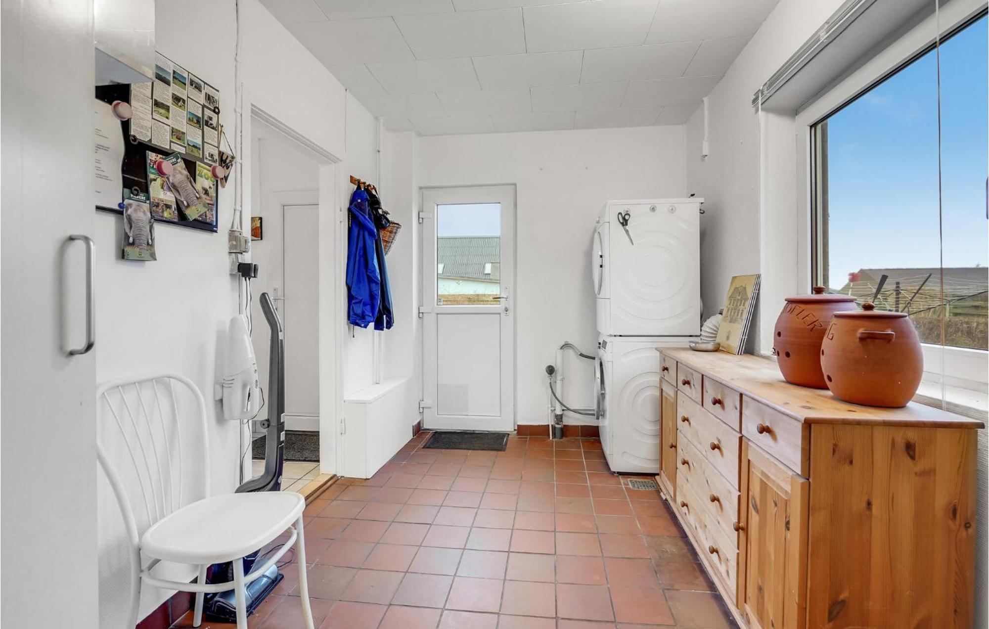 Beautiful Home In Nakskov With Kitchen Kültér fotó